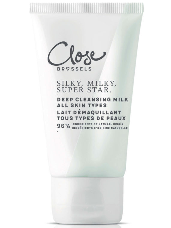 Silky Milky Super Star cleansing milk