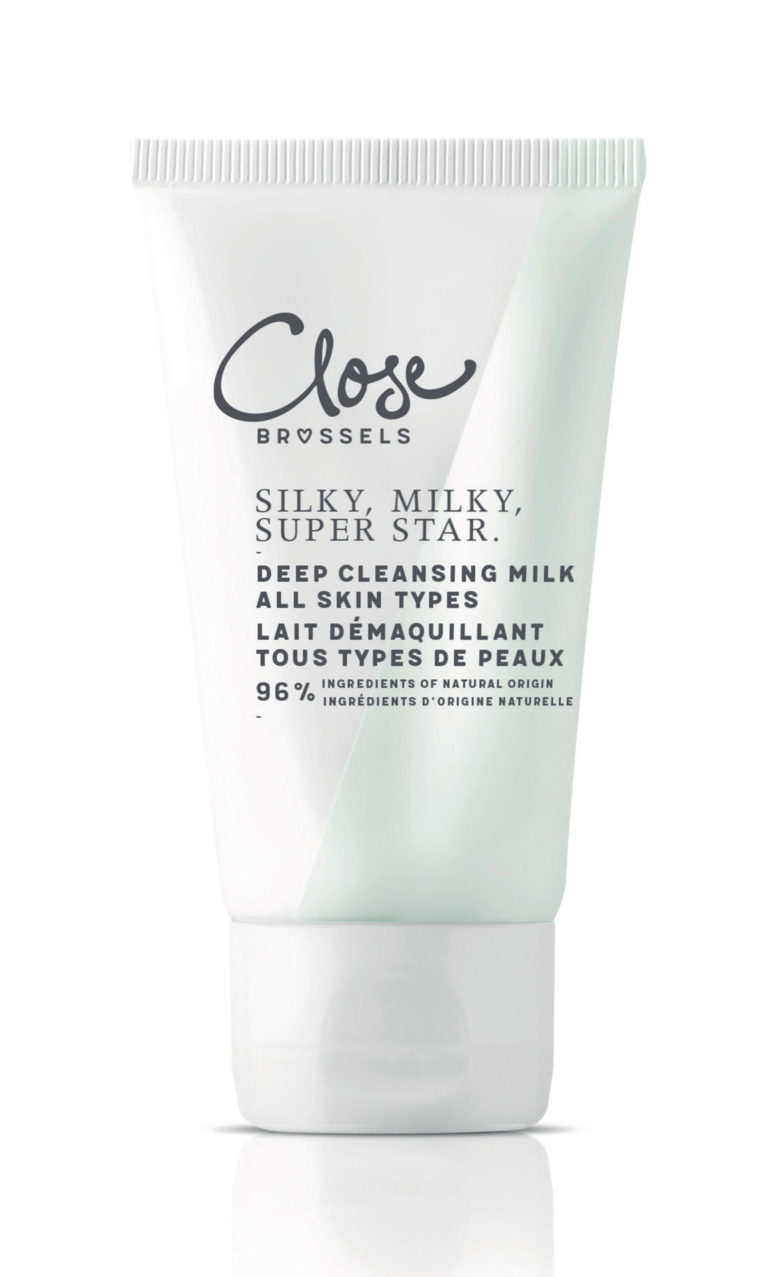 Silky Milky Super Star cleansing milk