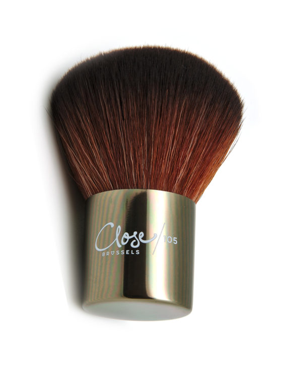 Kabuki Brush